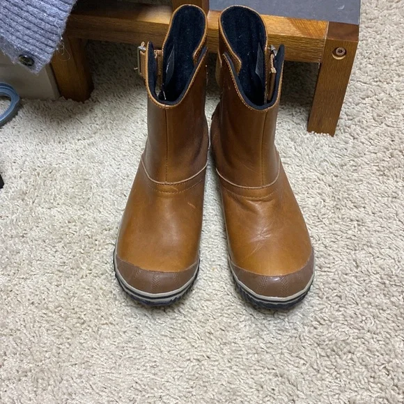 Sorel ankle boots - Picture 3 of 3